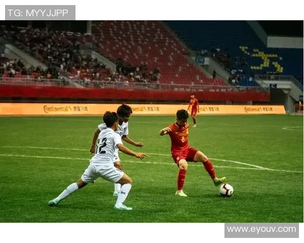 广州足球队整体压制革新之路：重塑战术与团队精神的全新篇章